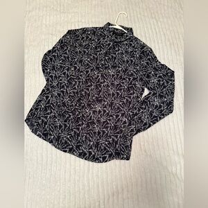 Banana Republic Navy Blue and White Floral Blouse